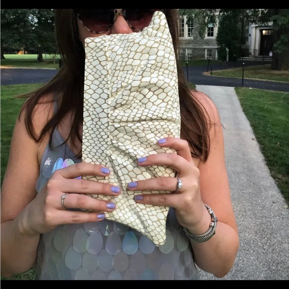 Lauren Merkin Large White Embossed Clutch - Picture 6 of 6